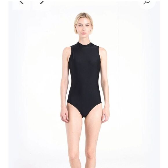 Cover swimsuit size Large - Picture 1 of 4